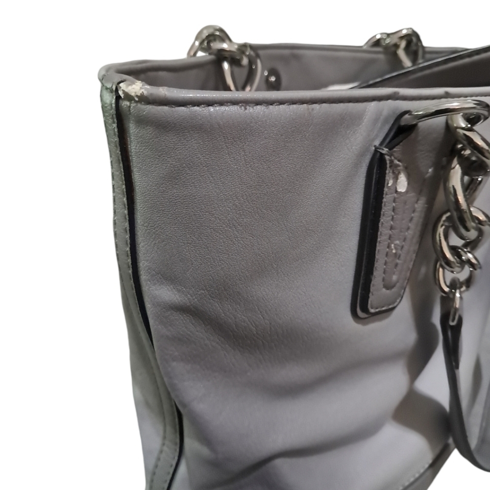 Simply Vera Vera Wang Catherine Tote - Picture 15 of 16